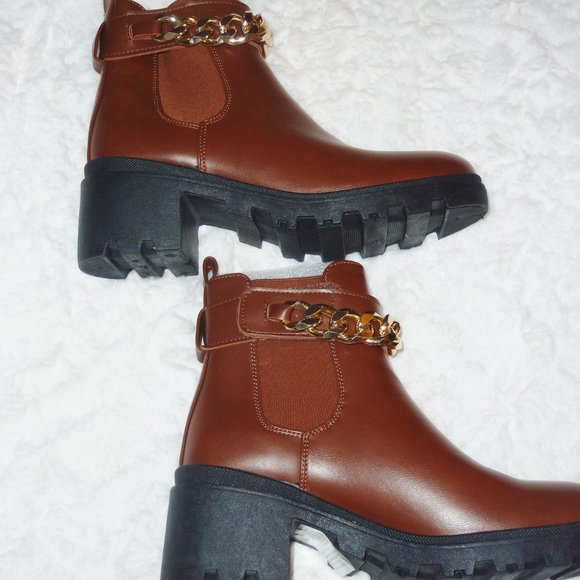 NEW Womens Forever Link Chestnut Brown Boots Gold Chain Accents Chunky Heel 8.5 - Picture 3 of 9